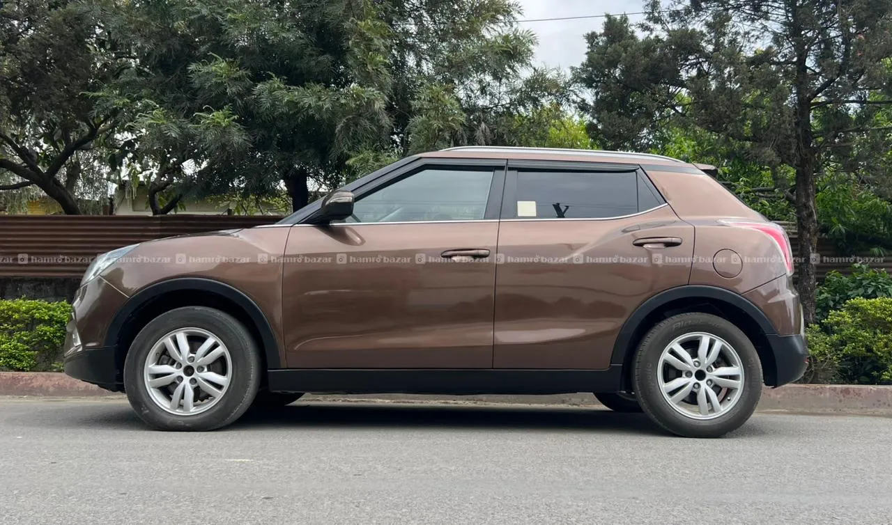 SsangYong Tivoli RHD 2015 "Single Hand" 2