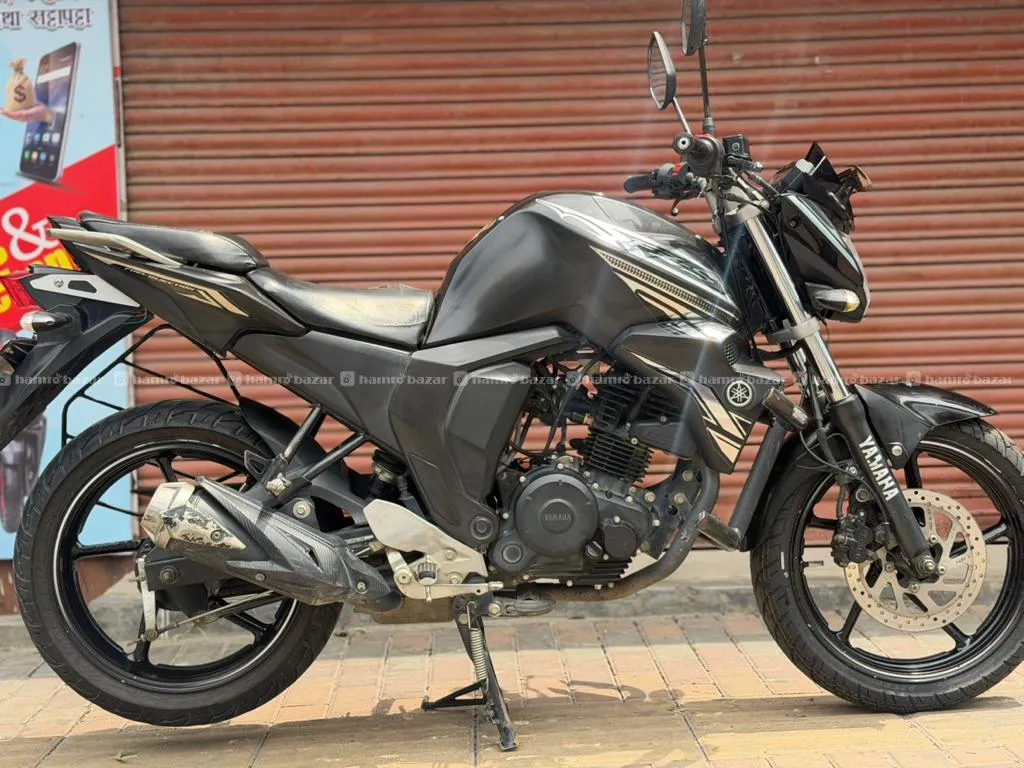 Yahama Fzs V2 98 Lot Sale Or Ex 4