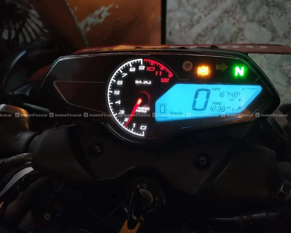 Bajaj N160 (141 lot) 4