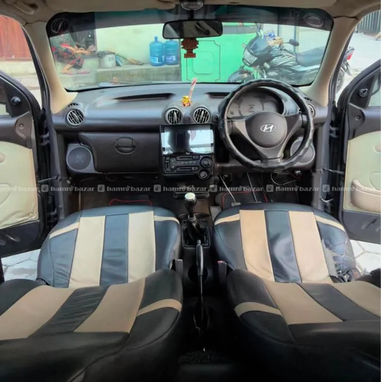 Hyundai Santro Xing Ls Top model 
Model 2010 last 3