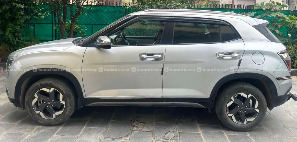 Hyundai creta s 2020 singlehand only 30k kms Sale 3