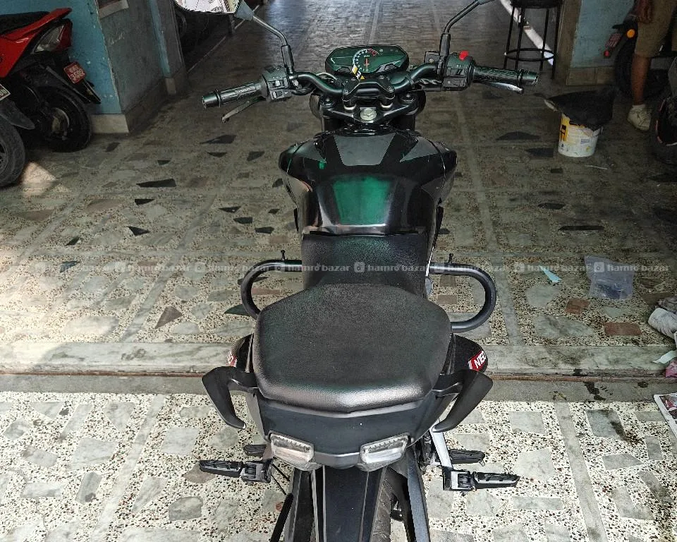 Bajaj N160 (141 lot) 3