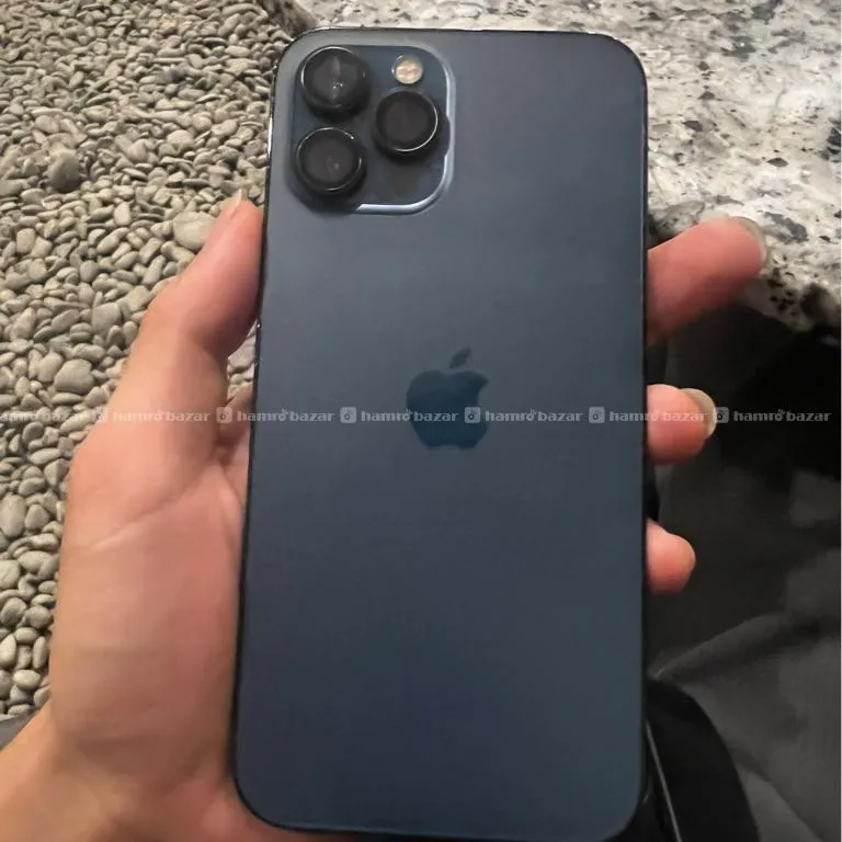 iPhone 12 Pro Max 2