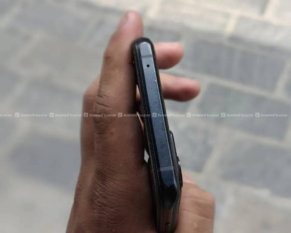oneplus 9rt 5G (8/128)Snapdragon 888 Flagship Processor 4