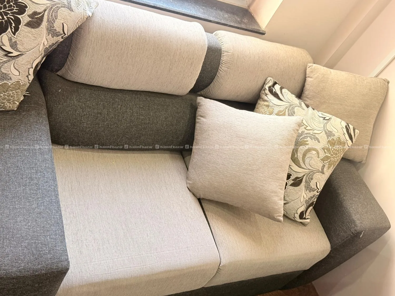 6 Seater sofa with Table, Cushions & Stool 4