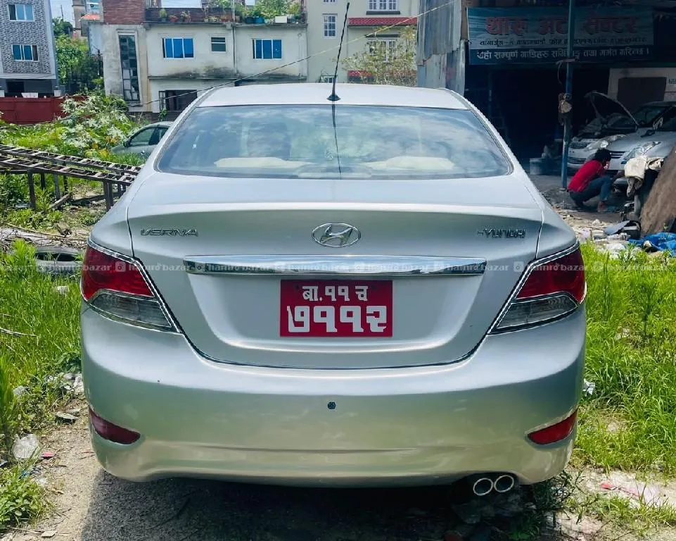 Hyundai varna 2014 model 6