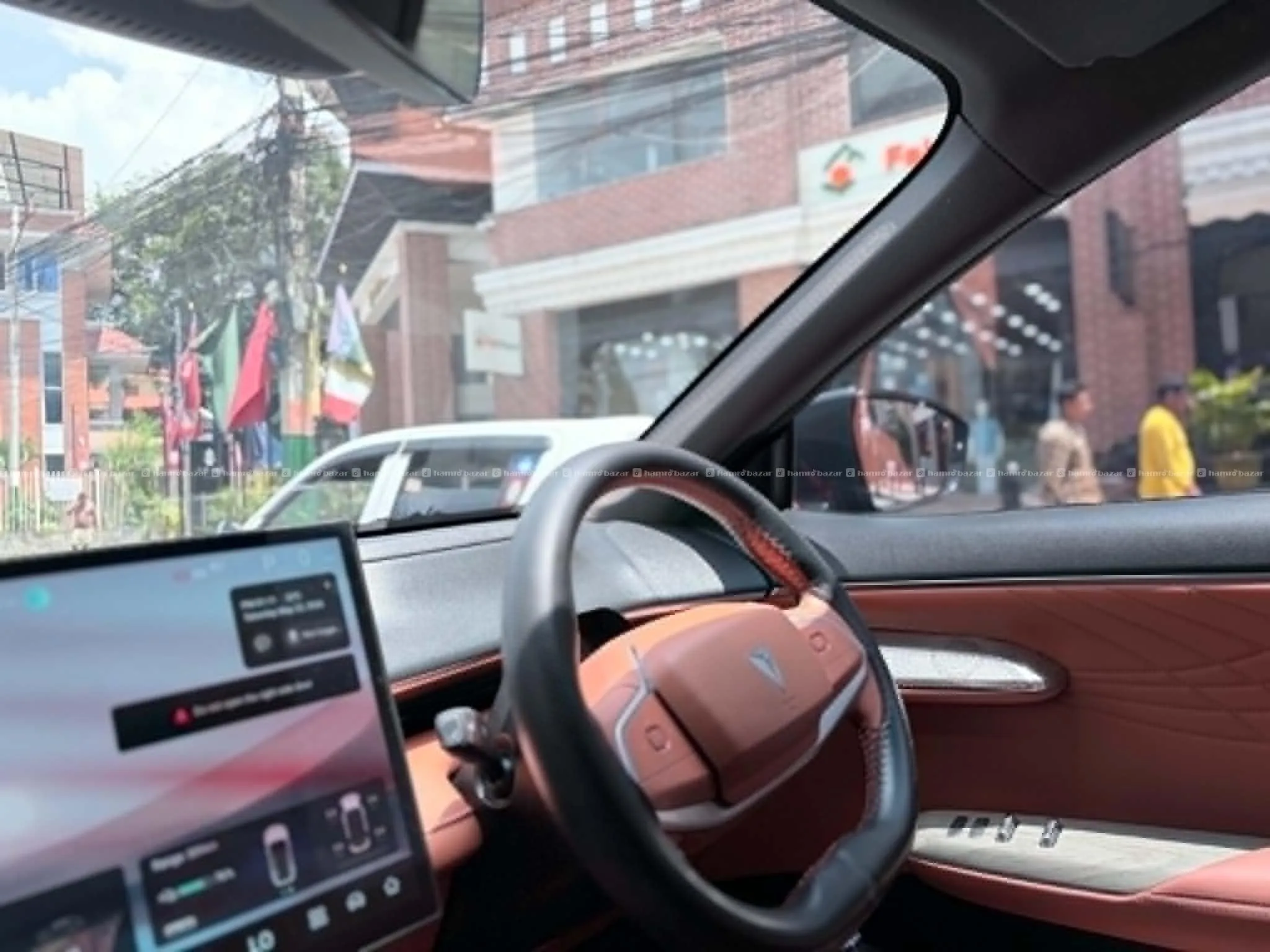 Deepal S07 Black With Orange Interior 2