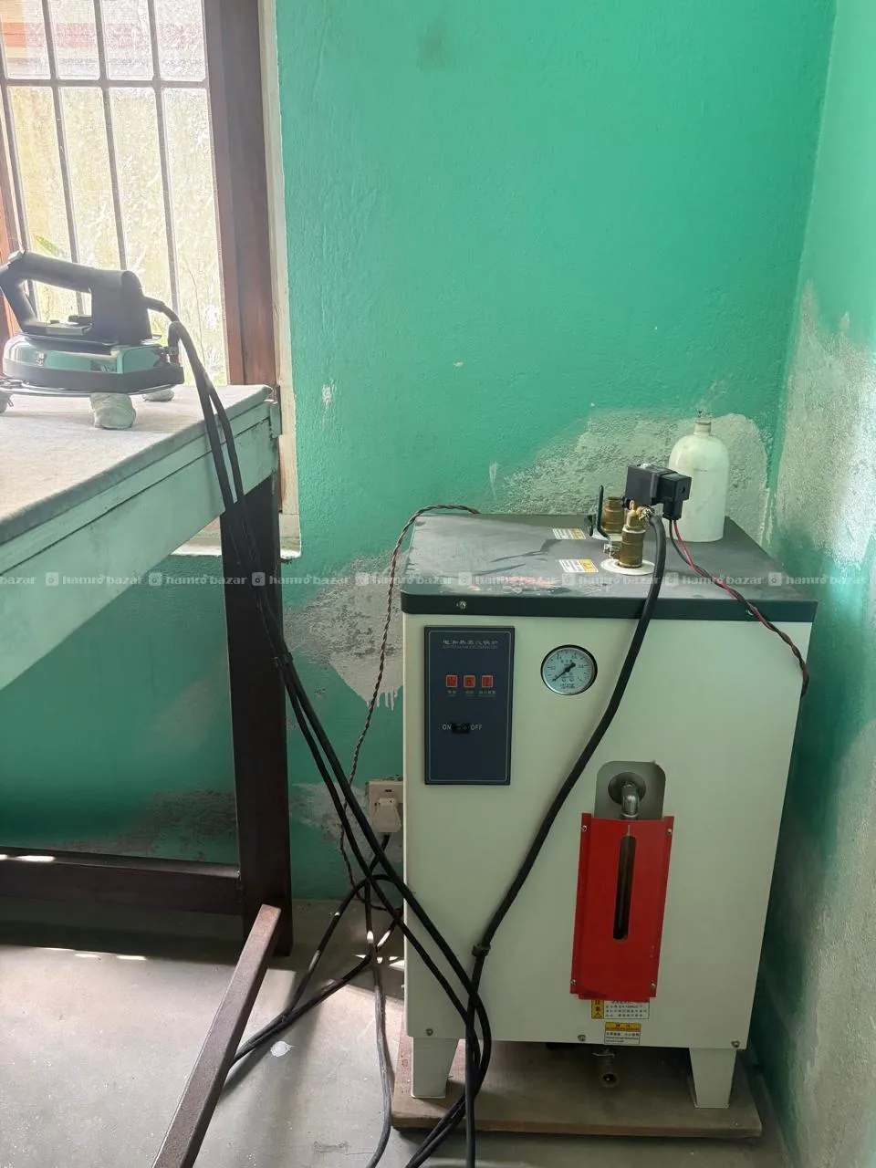 Garment Factory Tailor Machine and Cloth 3