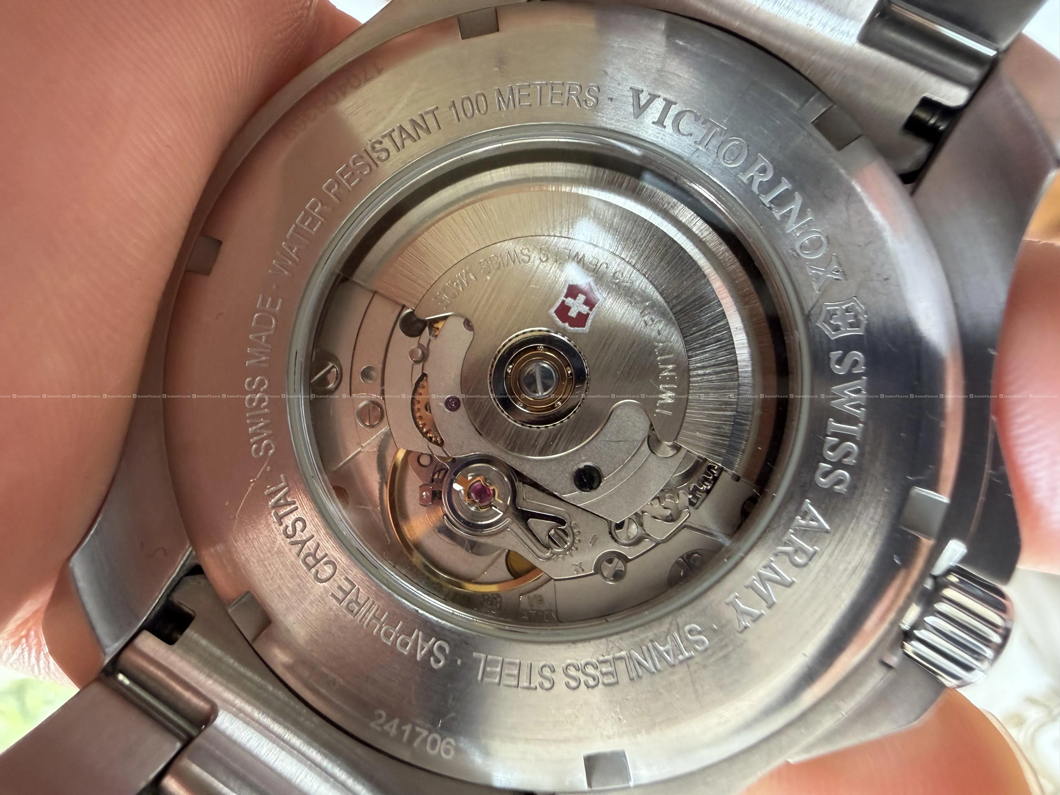 VICTORINOX SWISS ARMY MAVERICK MECHANICAL 2