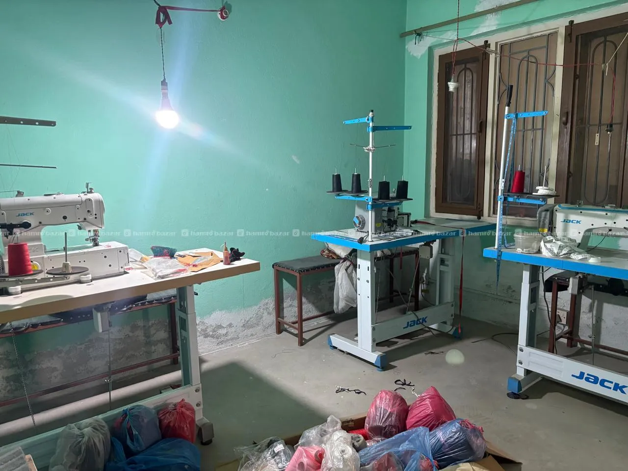 Garment Factory Tailor Machine and Cloth 7