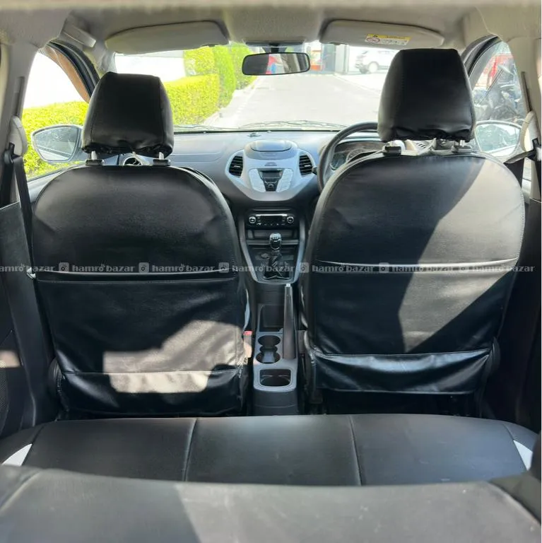Ford Figo Titanium 2
