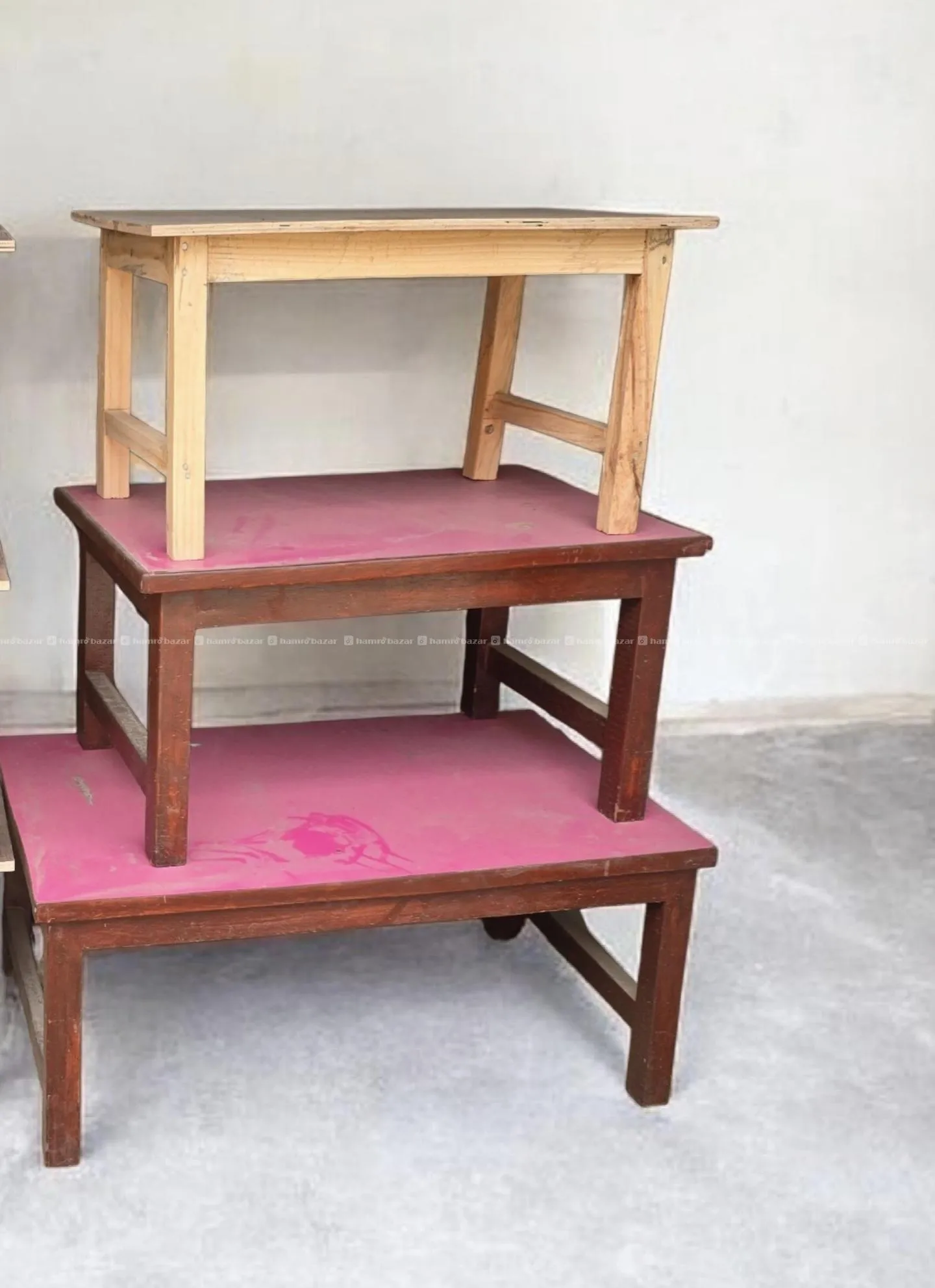 Study table dherai sasto rate ma 2