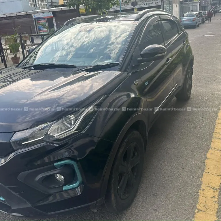 Tata Nexon EV XZ+ Lux DLC 5