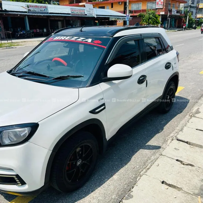 Suzuki Vitara Brezza-2016-(fix Prize) 2