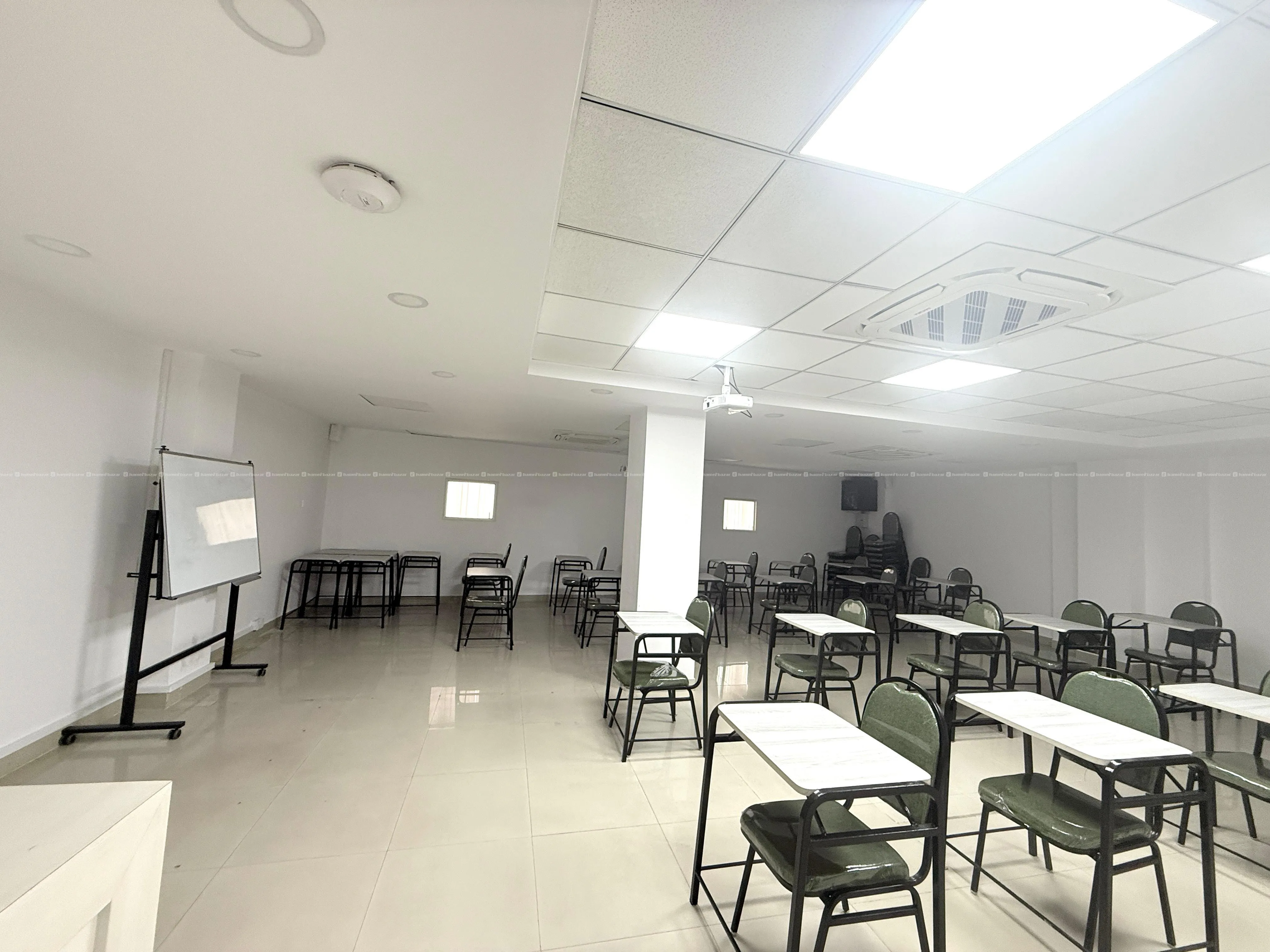 1600 Sq.Ft Office Space For Rent At Hattisar 7