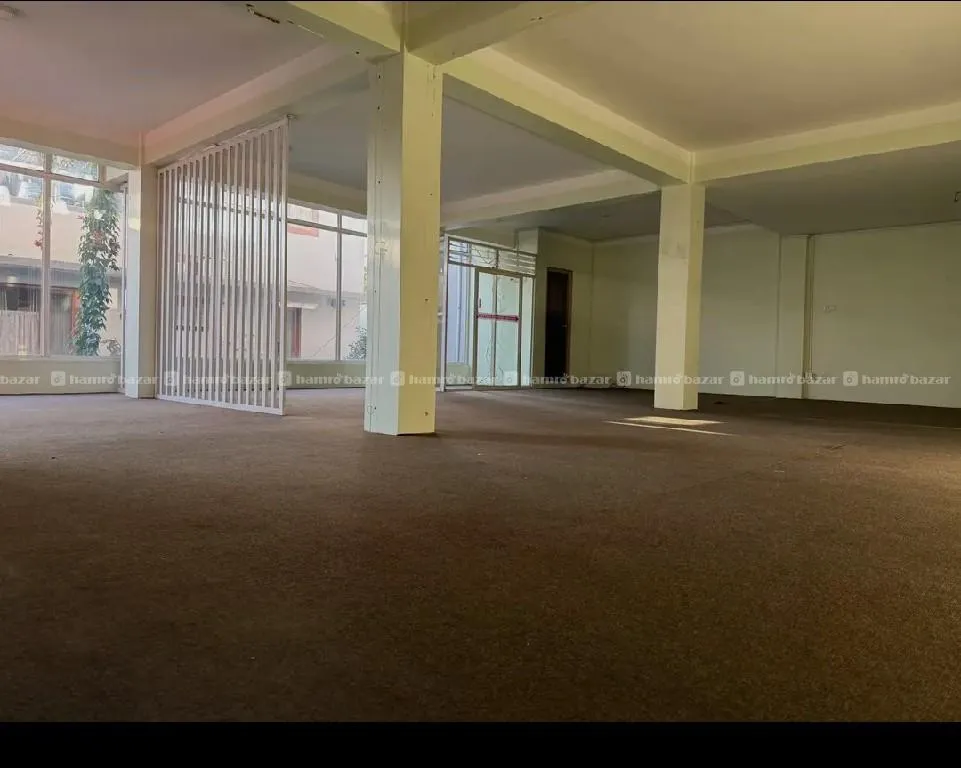 Commercial space on rent at Tinkune 2