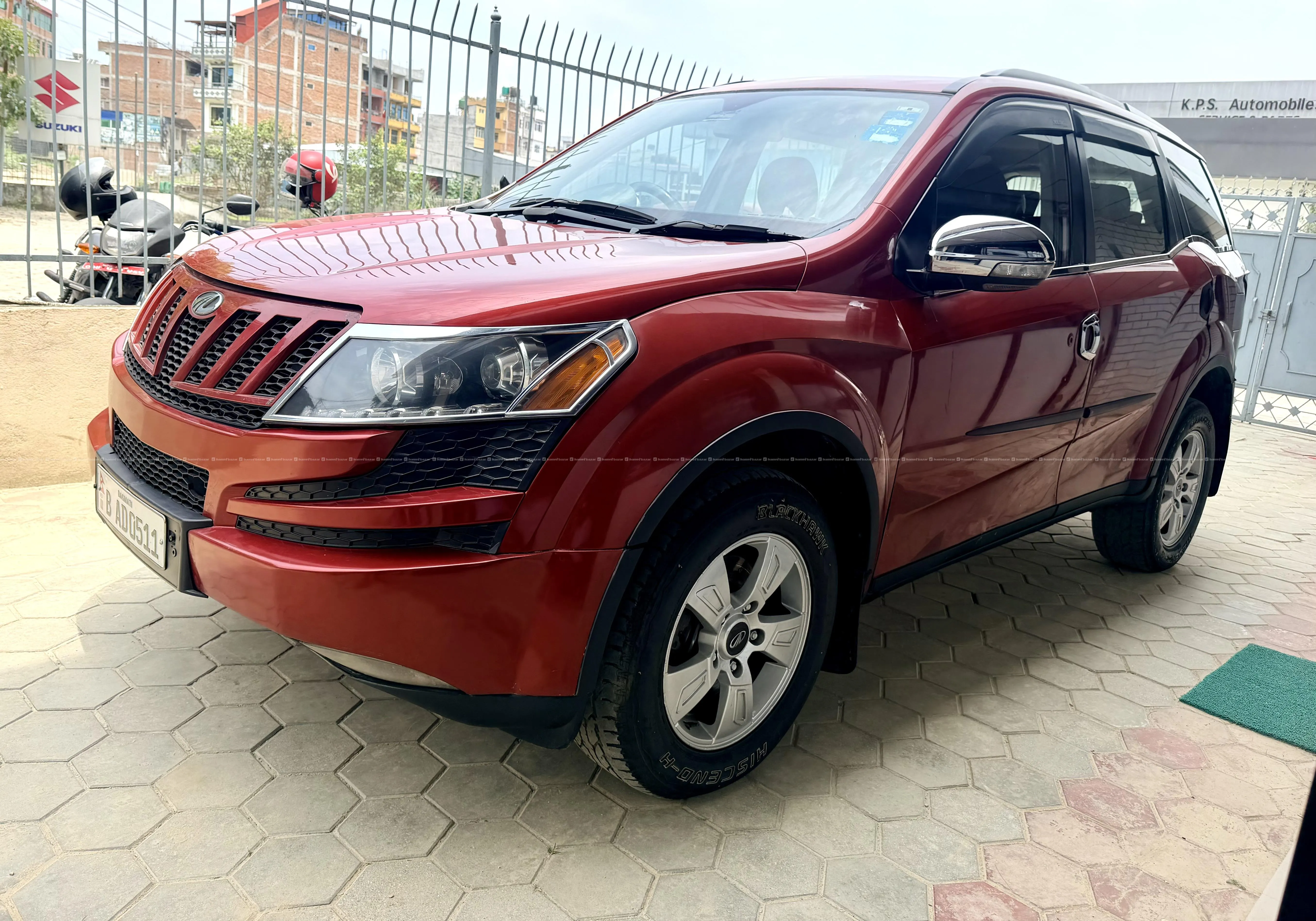 2013 magindra XUV-500 4WD MHAWK 2.2 finance 50% 4