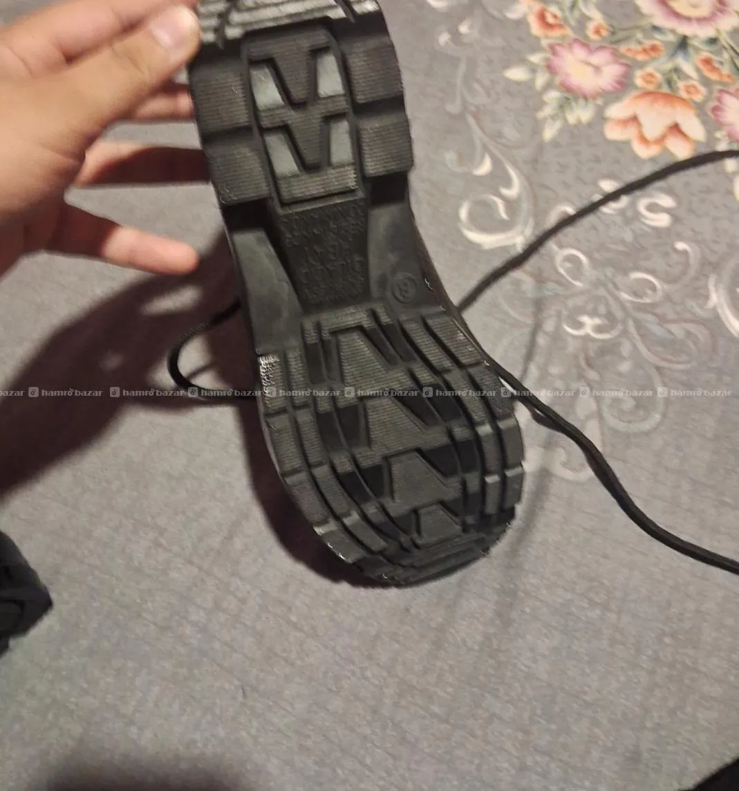 Good Quality Everest Boots call 9768406636 2