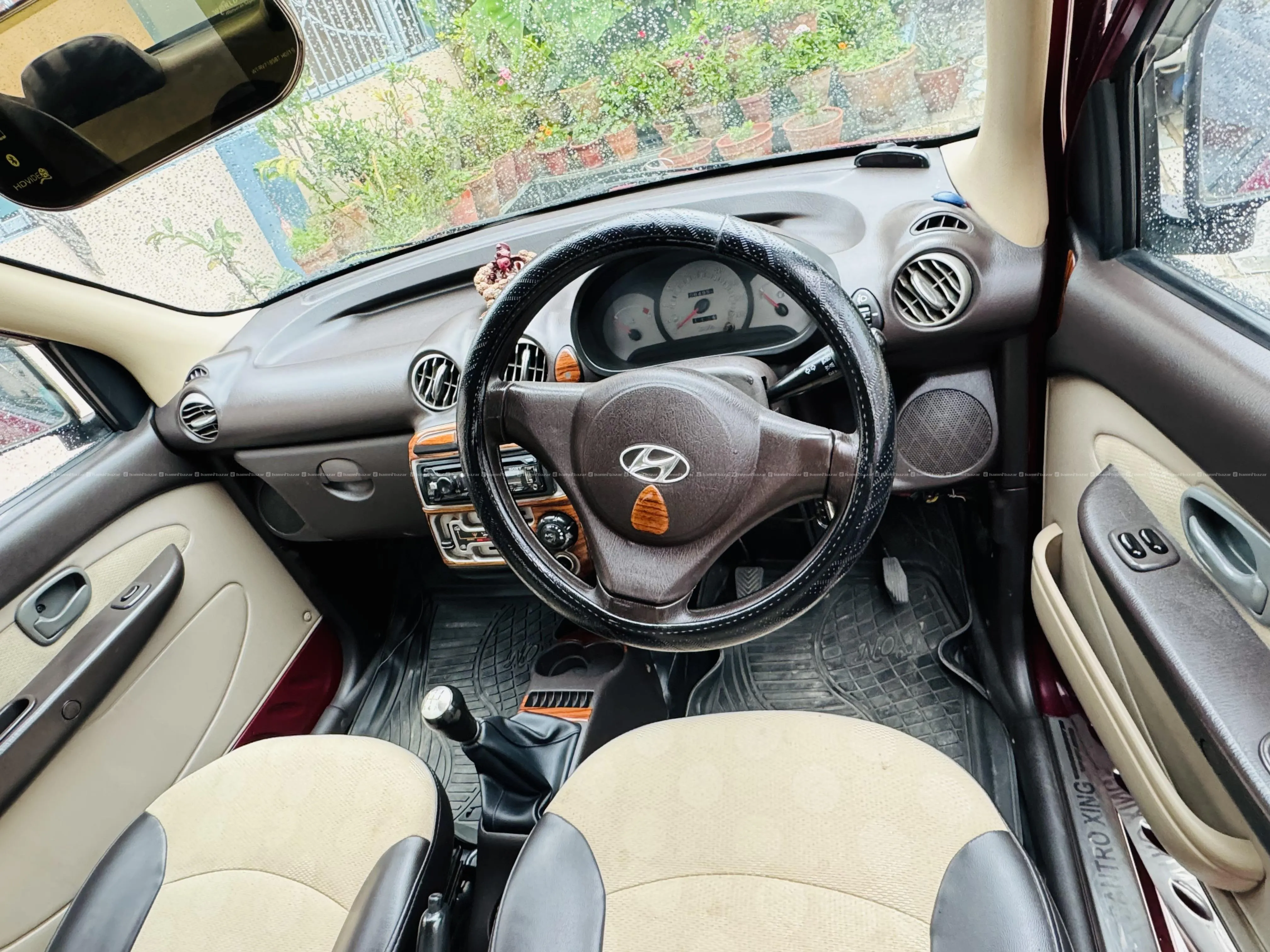 Like new Condition Hyundai Santro GLS 2014 on sale 2