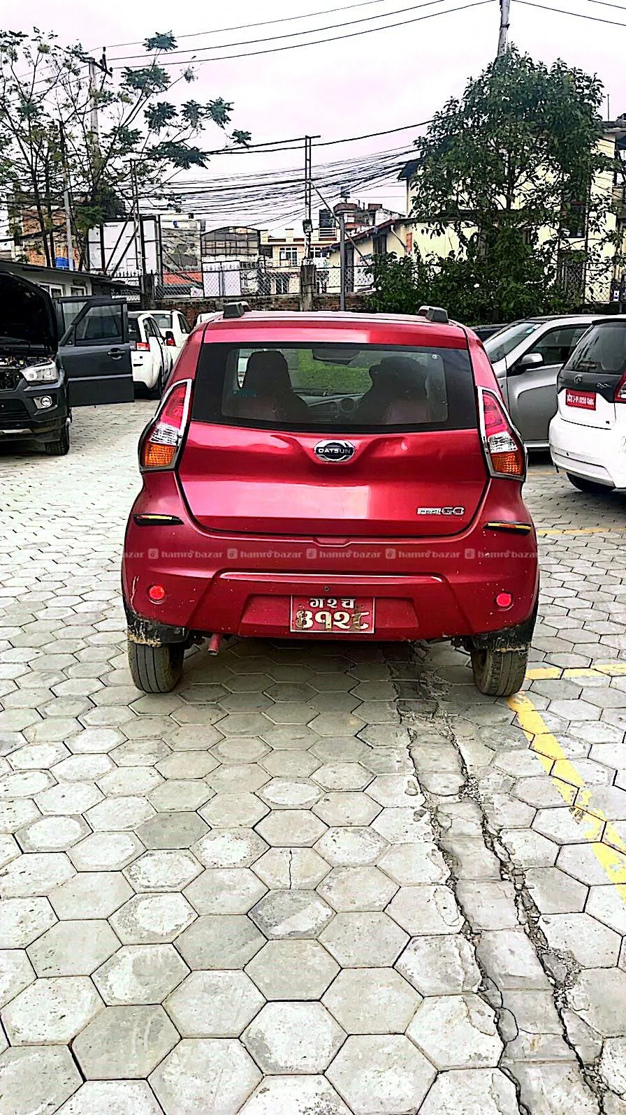 Datsun Redigo 2016 model , good for city ride 2