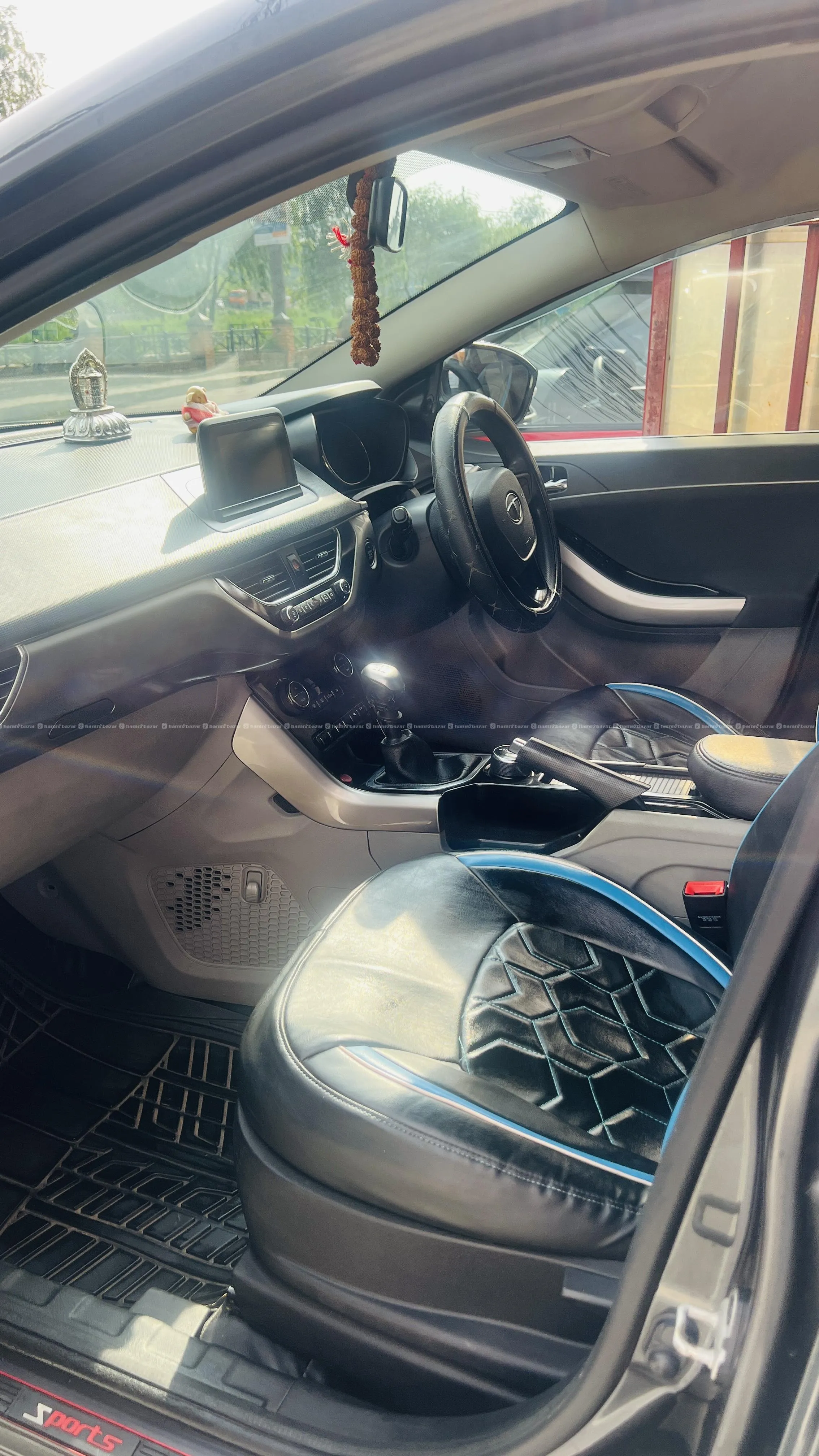 Tata Nexon 2019 petrol 4