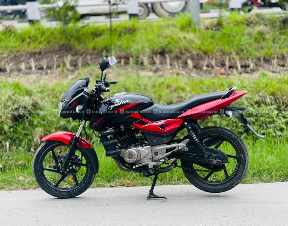Pulsar 150cc 
73 Lot 9843645282 4