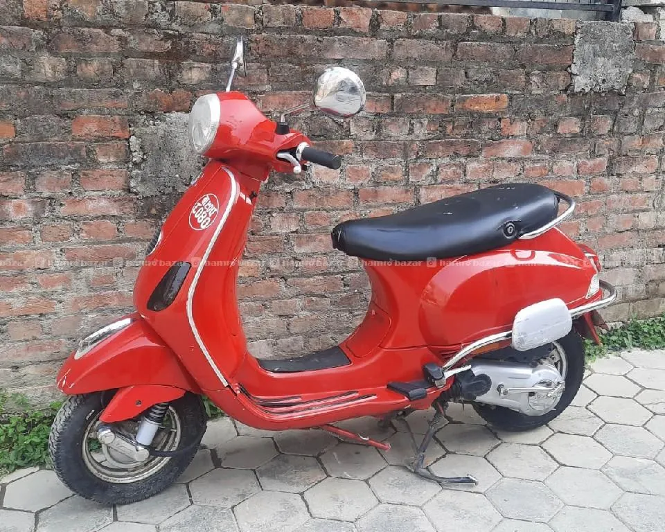 Vespa LXI (90)lot Fresh Condition 5