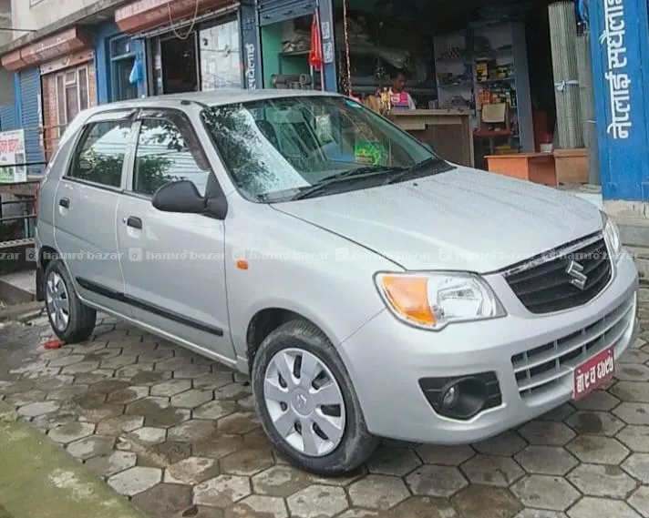 Suzuki Alto K10 2012 3