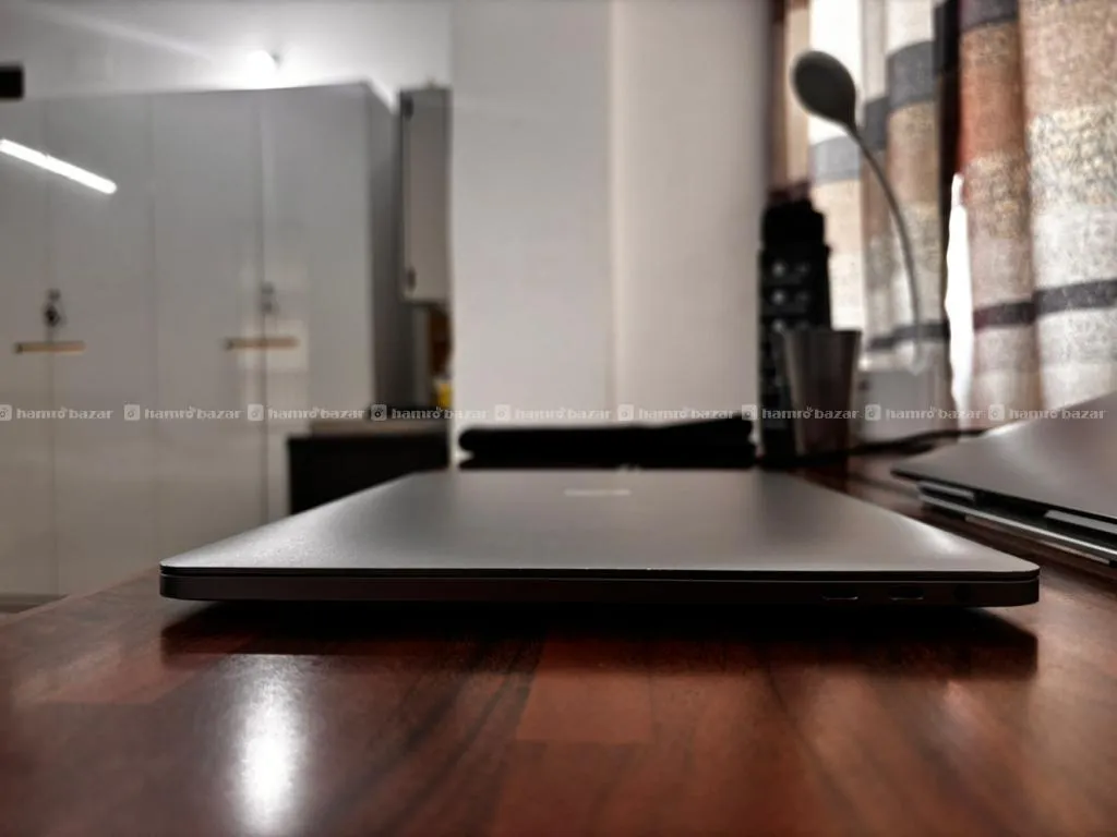 MacBook Pro 13 2018 i5 8GB 256GB SSD Space grey 6