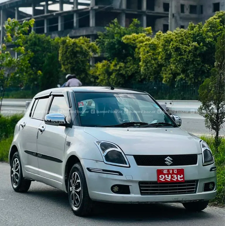 Swift Vxi 
2006 Model 9843645282 3