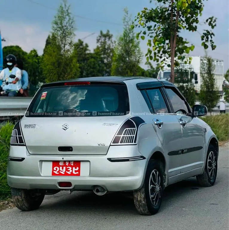 Swift Vxi 
2006 Model 9843645282 2