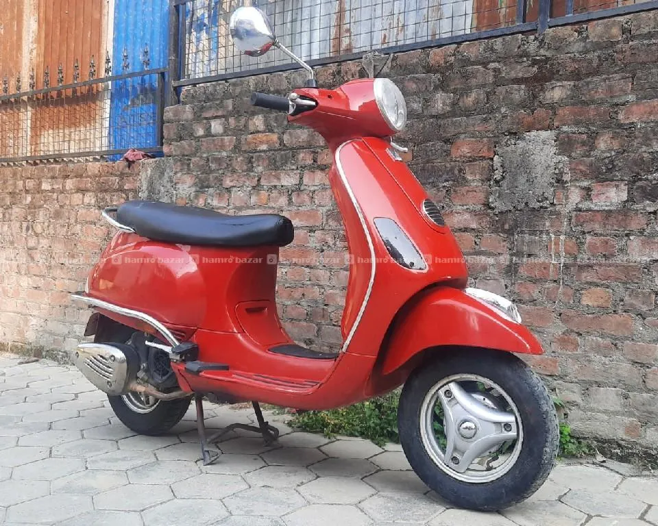 Vespa LXI (90)lot Fresh Condition 4