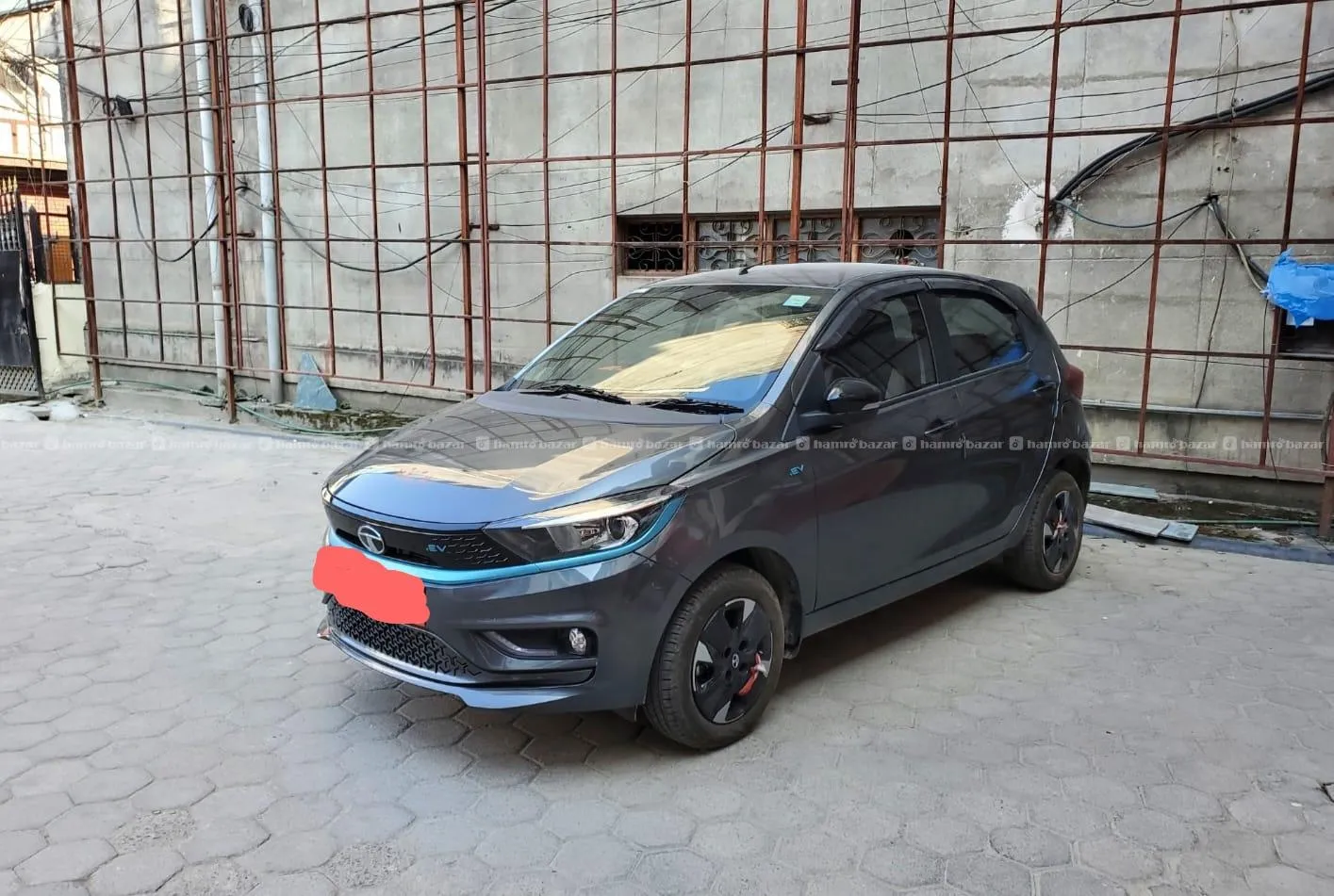 TATA Tiago EV LR XZ + (Battery Health 99%) 2