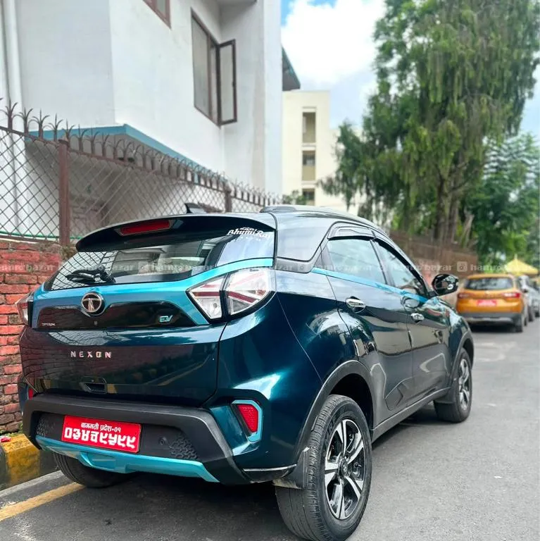 TATA Nexon XZ + LUX Top Variant Fully Loaded Car 4