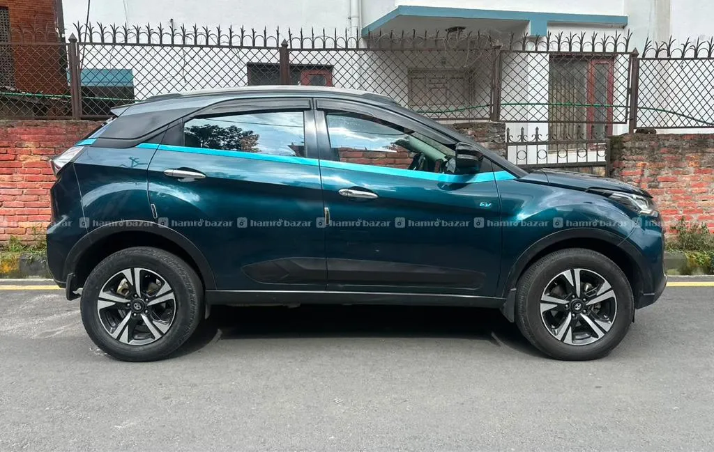 TATA Nexon XZ + LUX Top Variant Fully Loaded Car 6