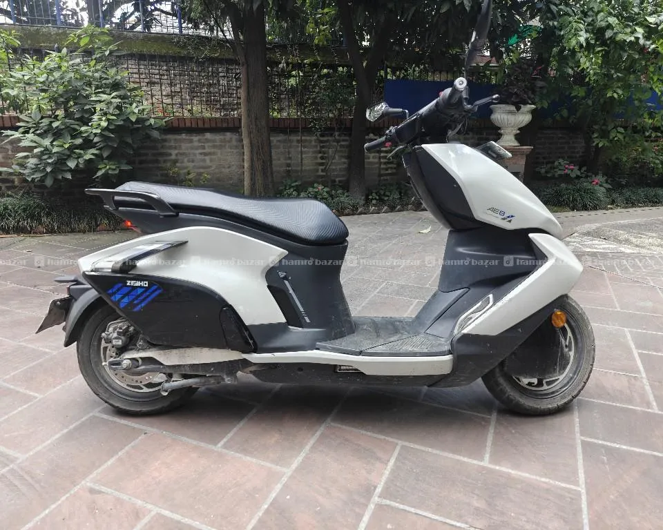 CF Moto Zeeho AE8 1