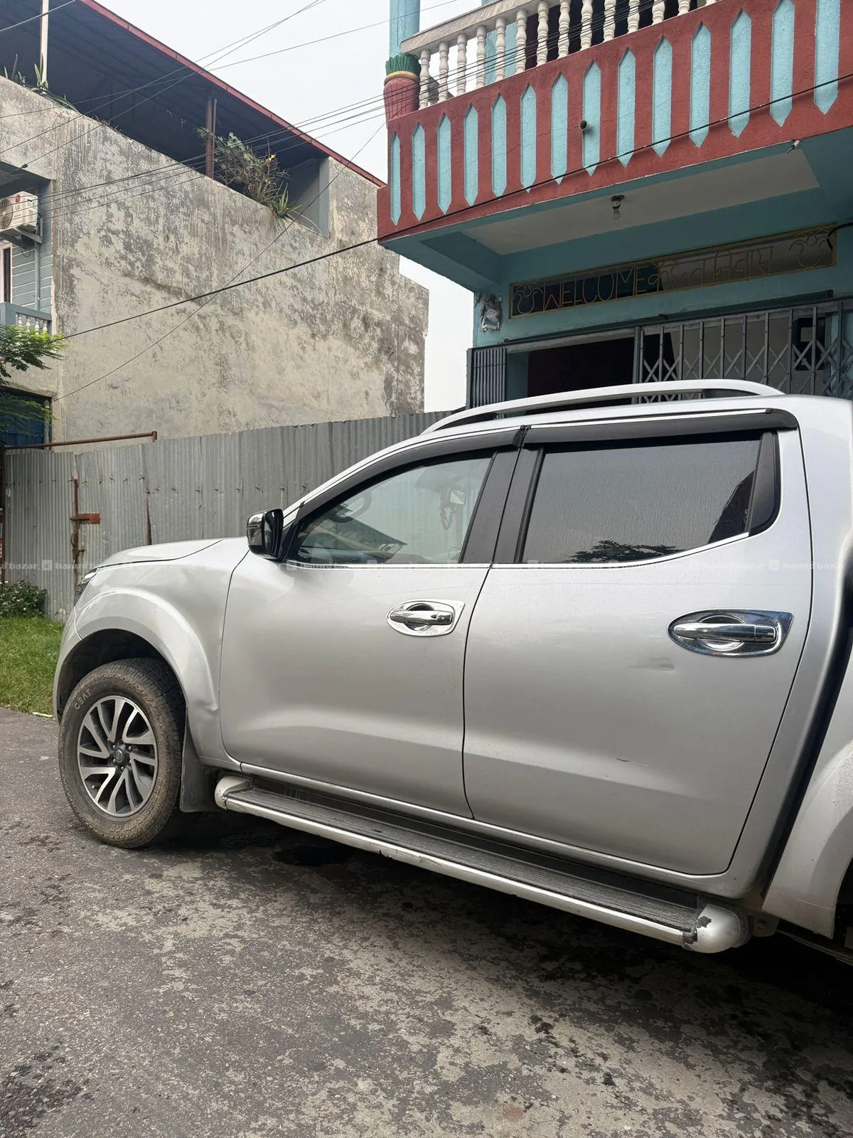 Nissan Navara 3
