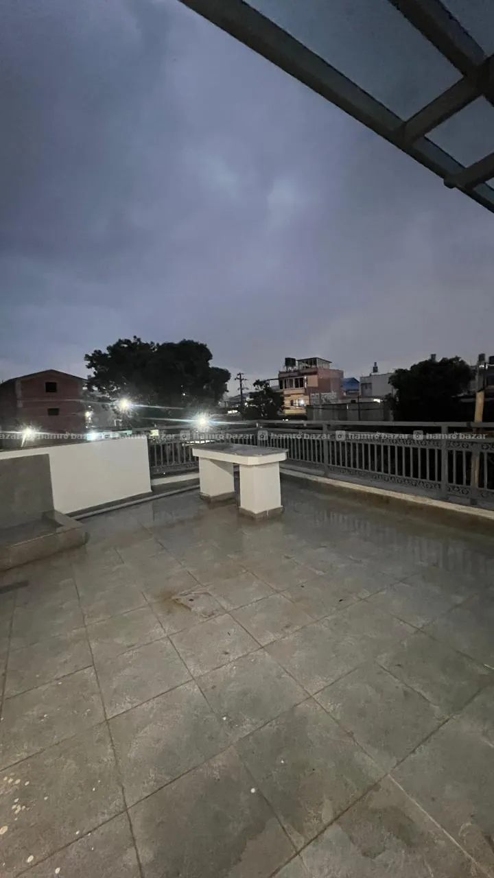 3 AANA LAND HOUSE FOR SALE IN IMADOLE 4