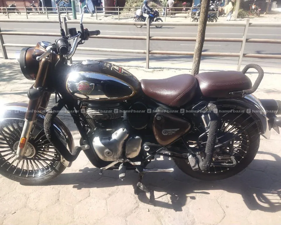 148 lot ,,2024 , Bullet 350 , fresh condition,, urgent sale 2
