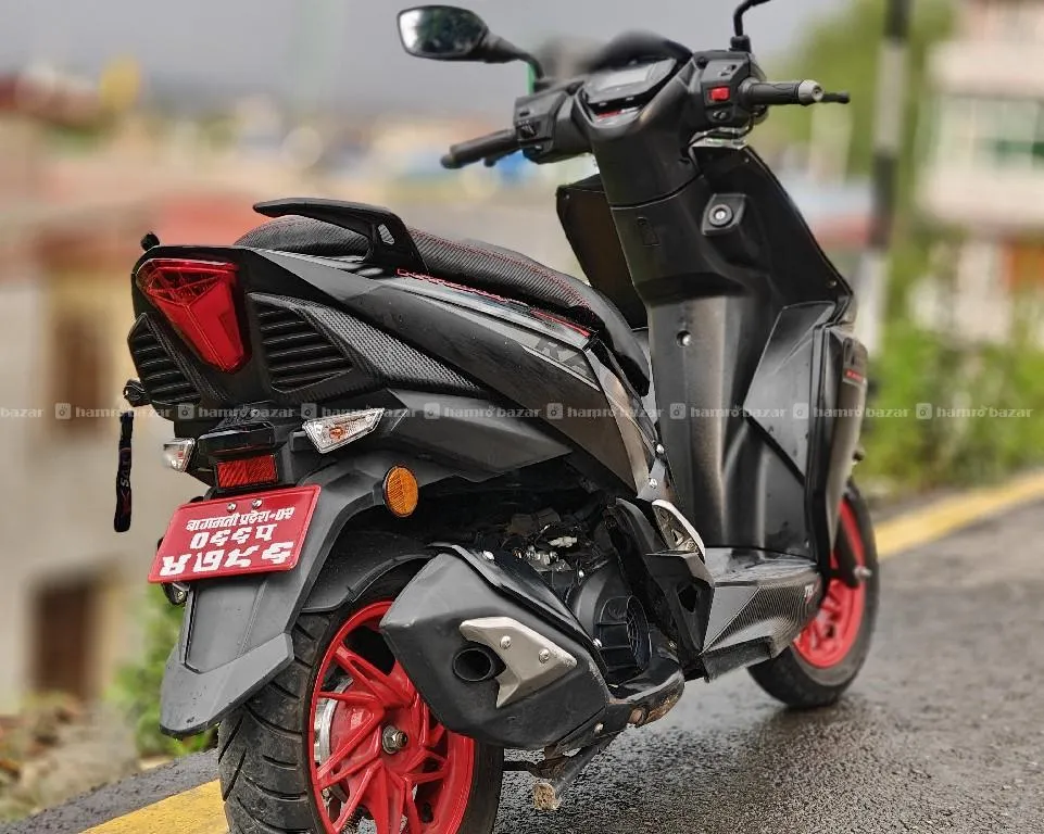 Ntroq Xp Race Black Edition Bs6 Fi Model 2026 4