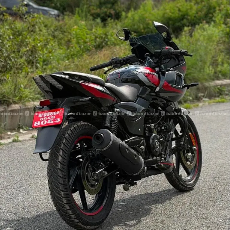 Plusar 220 F Fully Brand New 1moth Ni Vako Xaina 4