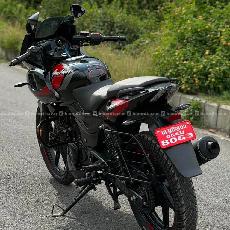 Plusar 220 F Fully Brand New 1moth Ni Vako Xaina 2