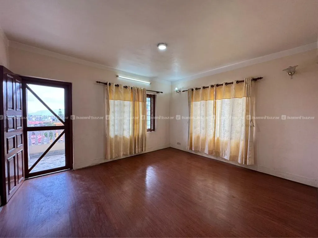 7 Room house For Rent !!
📍Dhapasi hight ,Kathmand 3
