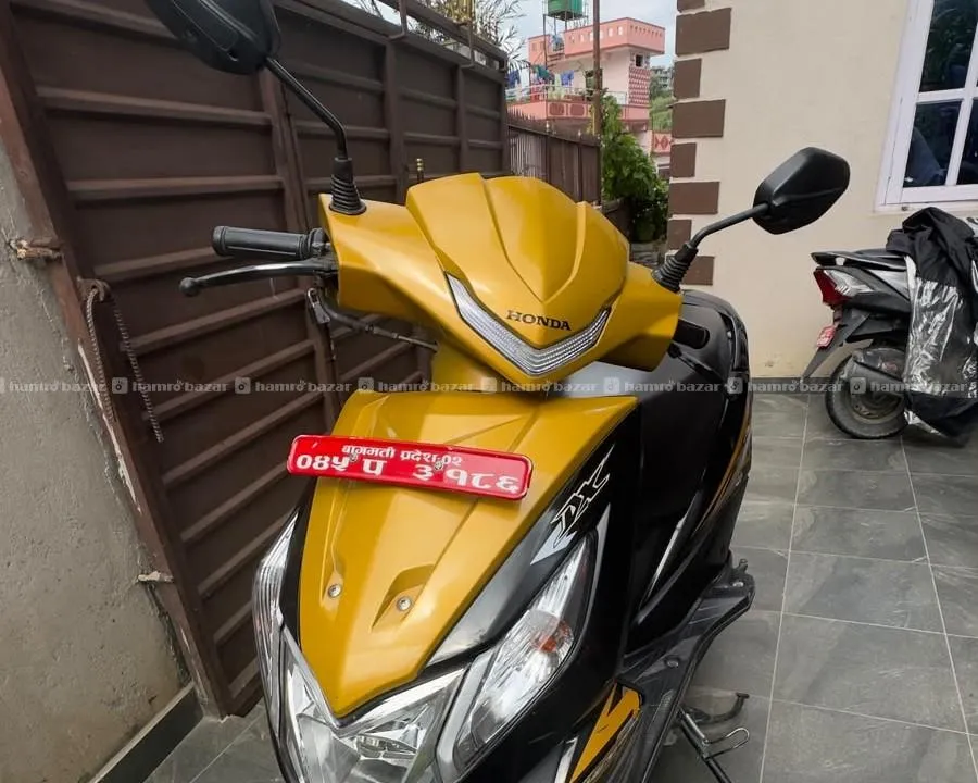 DIO SCOOTER ON SELL 4