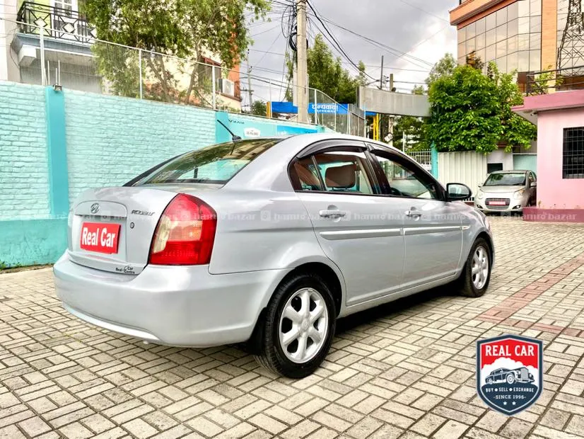 Hyundai Accent 1.4 2008 Excellent Condition 5