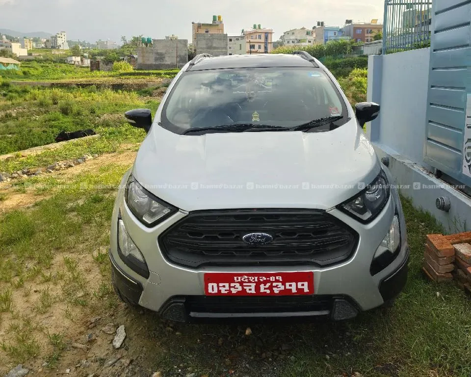 Ford ecosport titanium thunder 4