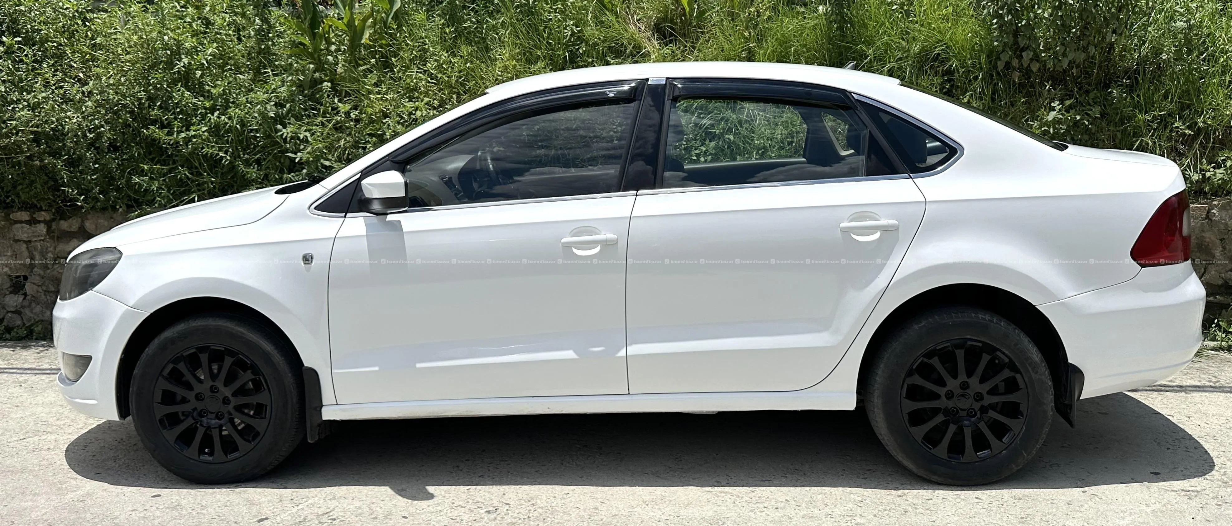Skoda Rapid Elegance 2015 model for sale 7