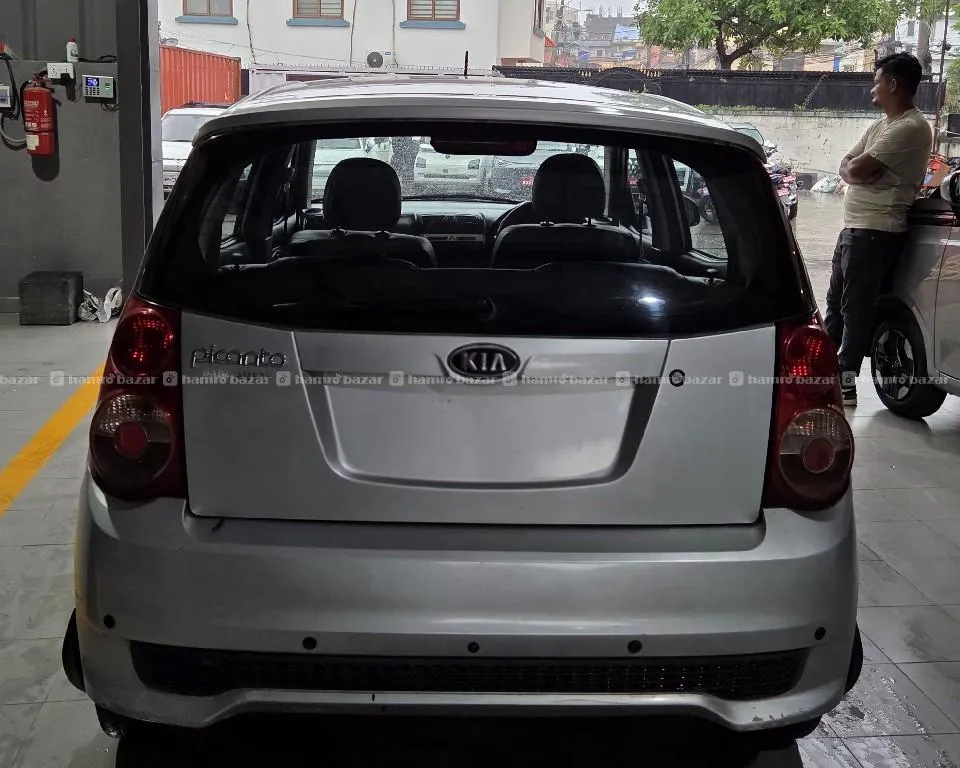 kia picanto 2010 good condition 3