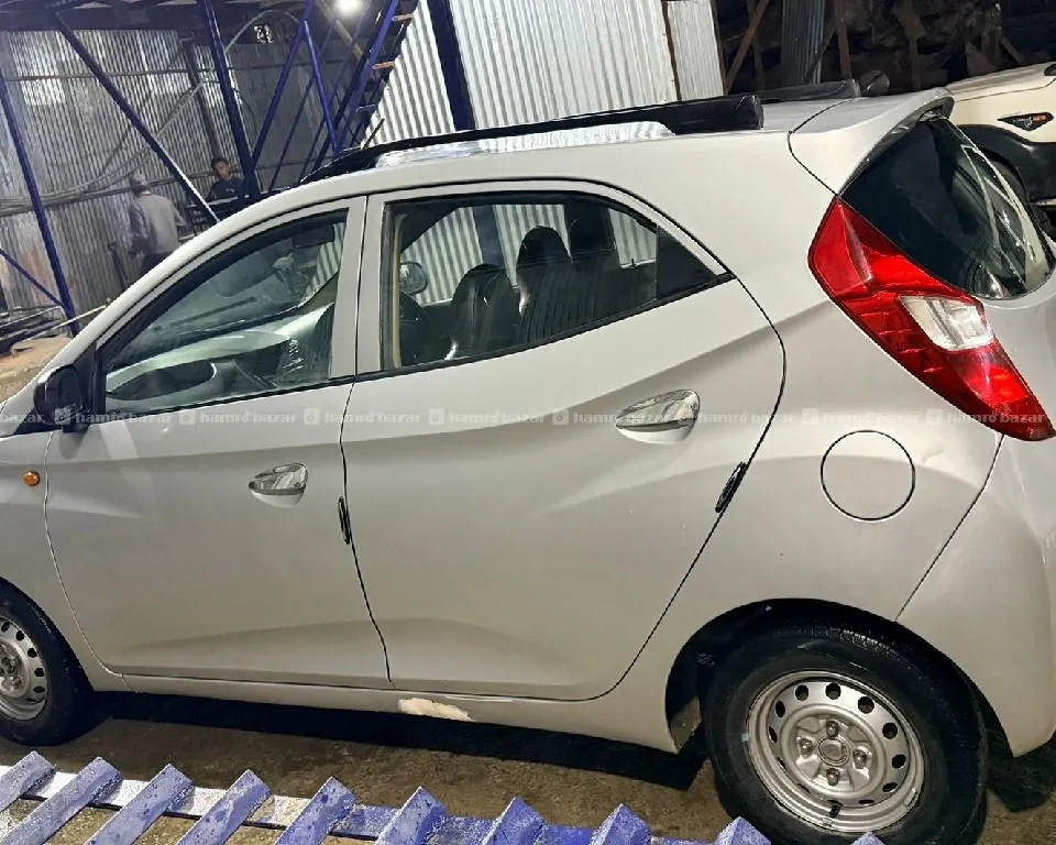 Hyundai Eon Era 2014 model urgent sell 2