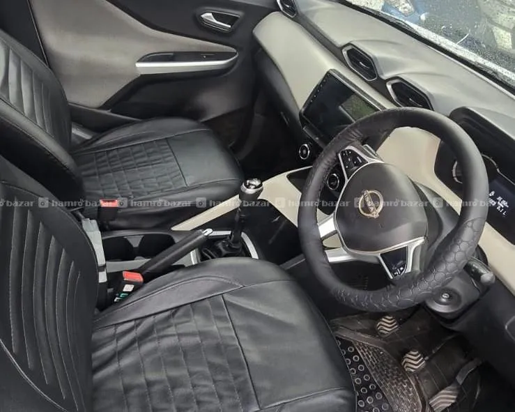 Nissan Magnite Xv 5